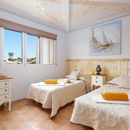 Florencia By Vila Corralejo